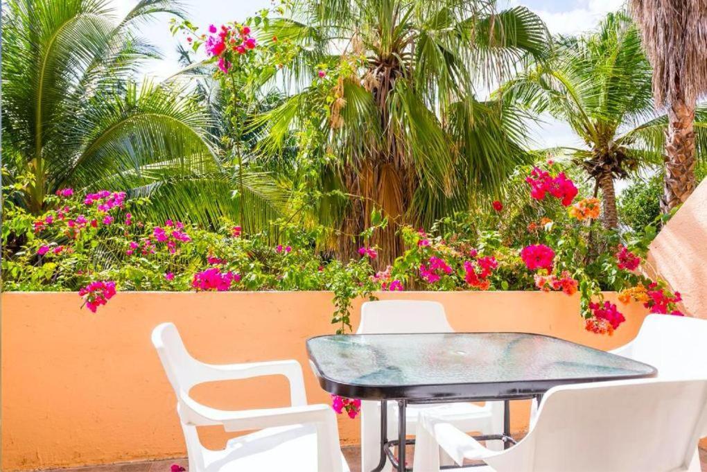 Lovely Villas & Great Price At Hotel Zone W/ Free Beach Access Канкун Екстериор снимка